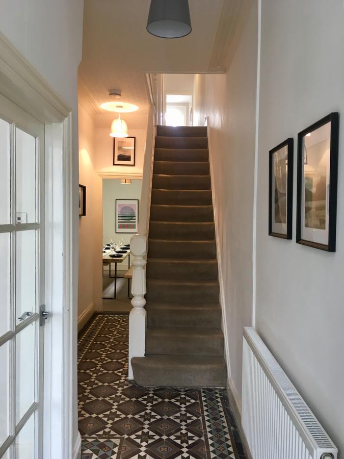 Edwardian City Centre House For Big Groups, Offroad Parking & Hot Tub! Cardiff Exterior photo